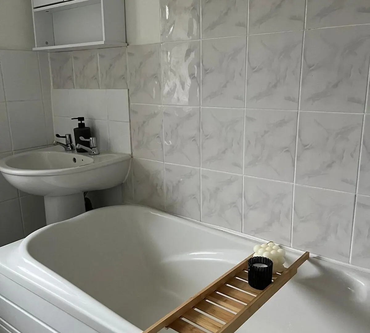 New Stylish York Home Sleeps 7 Parking & Garden Apartman